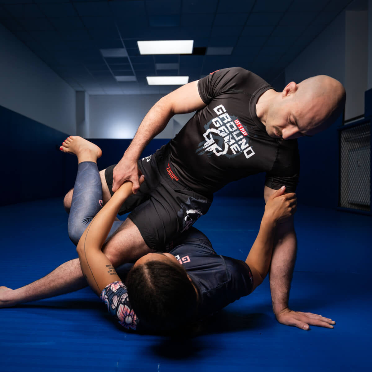 Rashguard Skullz s krátkým rukávem