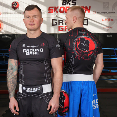 Rashguard BKS Skorpion s krátkým rukávem (černý)