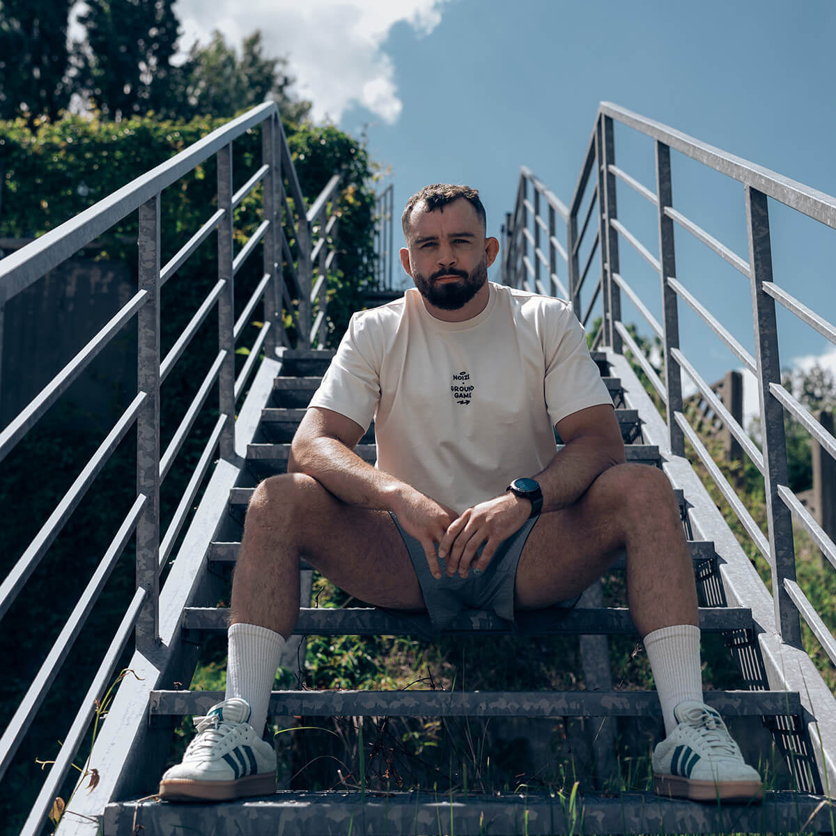 Oversize tričko Jiu-Jitsu is Calling x Noize (béžové)