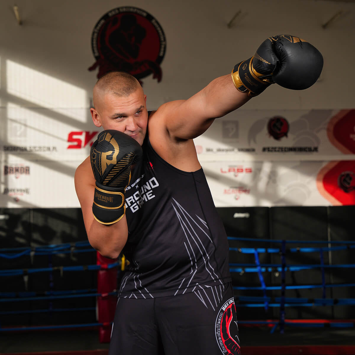 Boxerské tílko BKS Skorpion (černé)