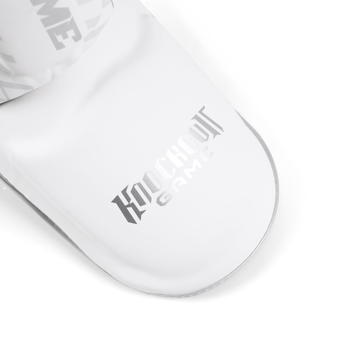 Chrániče holení Platinum Ground Game